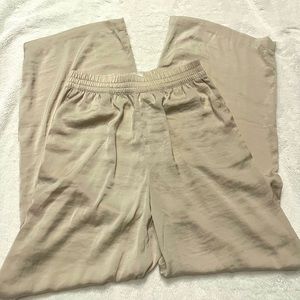 BNWT H&M PANTS SIZE 2